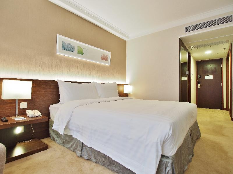 City Garden Hotel Hongkong Zewnętrze zdjęcie