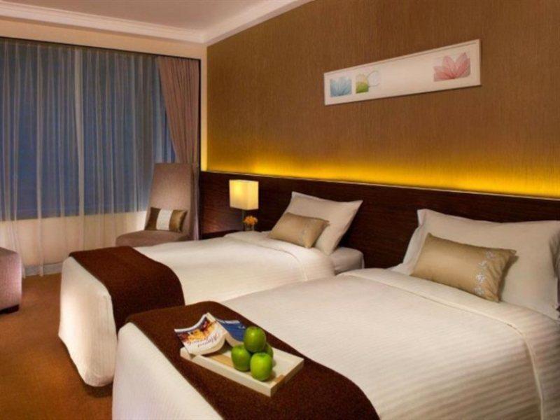 City Garden Hotel Hongkong Zewnętrze zdjęcie